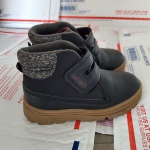 Carter's toddler boots size 9